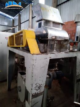 Line for the manufacture of chocolate powder and other blenders Line for the manufacture of chocolate powder and other blenders